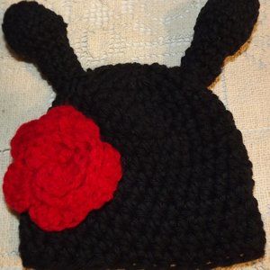 Hand made knitted lady bug baby hat